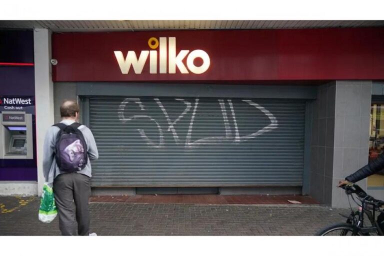 Wilko worker fumes at bosses for their treatment of staff